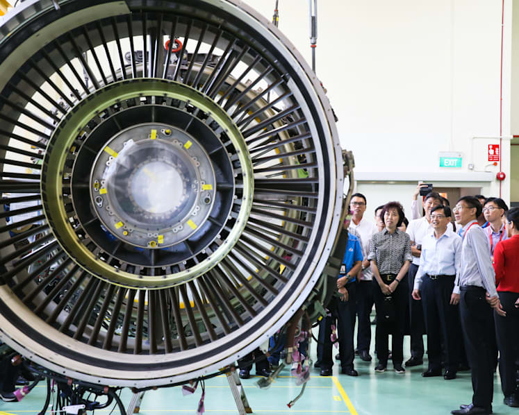 Companies must persist in transformation efforts, learn from firms that have done it successfully: Heng