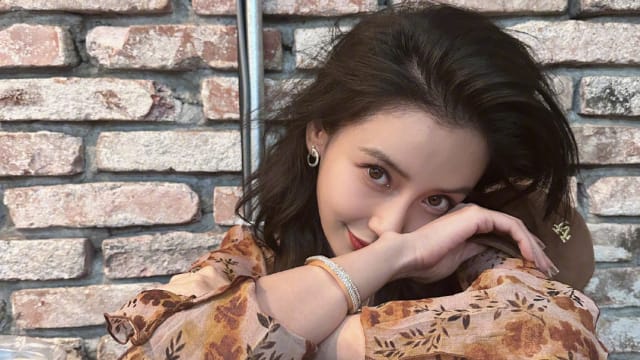 疑遭封杀消失2个月　Angelababy默默行善感动粉丝