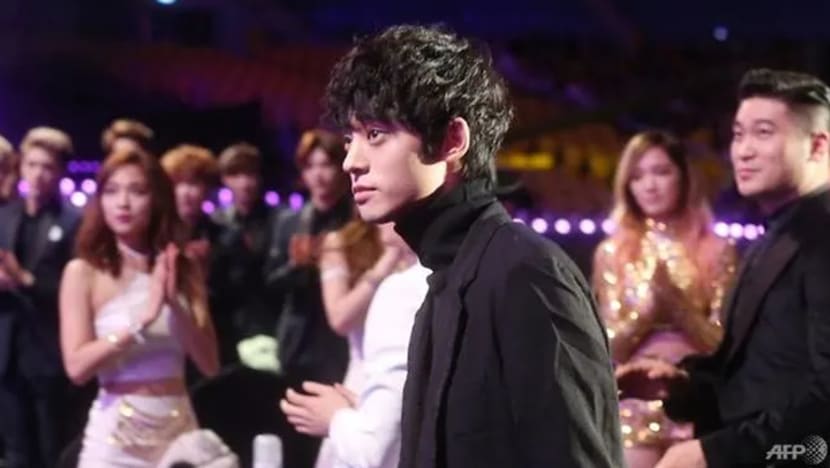 Bintang K-pop kedua undur dari dunia hiburan sebab skandal seks