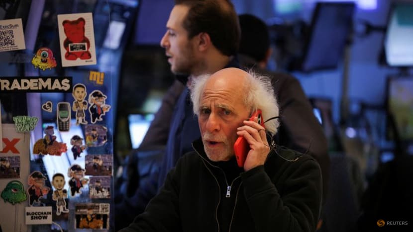 Wall Street ends higher, gold retreats as trade talks progress boosts markets Wall Street ends higher, gold retreats as trade talks progress boosts markets