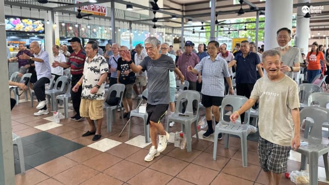 丹戎巴葛中峇鲁基层组织推计划 让年长男性做运动保持健康
