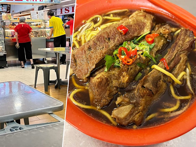 Orchard Road Cafe Sells $4 Pork Rib Noodles, Laksa & $3.80 Bak Chor Mee With Generous Portions