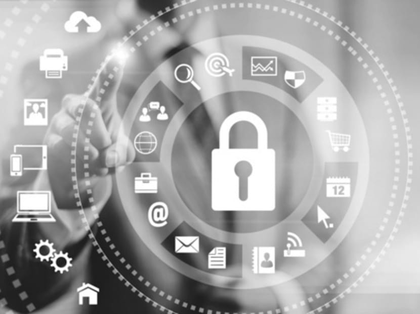 Check yourself before you wreck yourself online