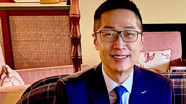 马浚伟新职出任上市公司CEO，年薪达40.8万新元