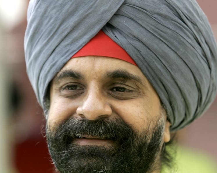 Inderjit Singh to step down as MP