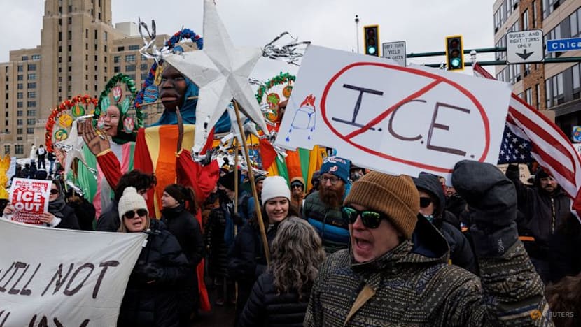 Commentary: Fatal ICE shooting exposes how badly fractured America has become