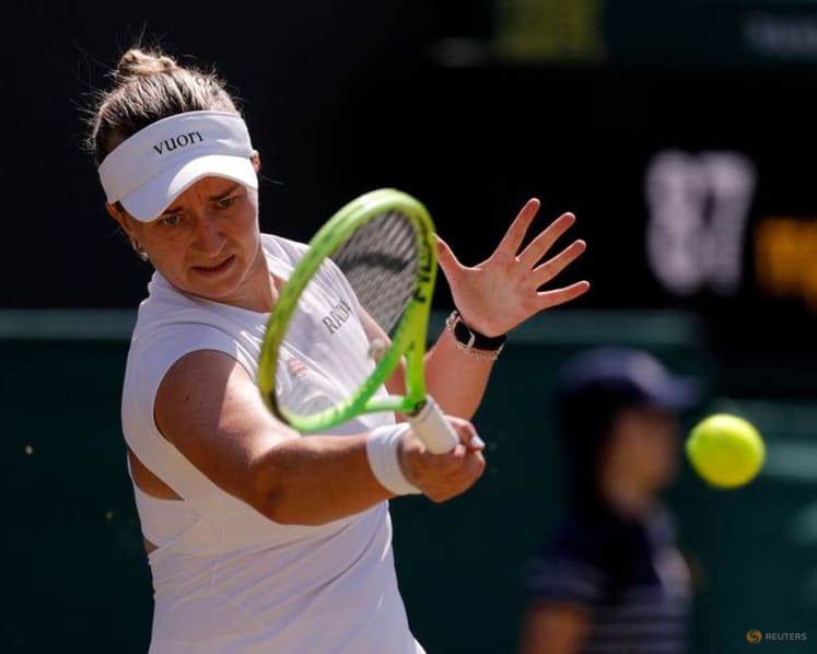 Muchova beats compatriot Krejcikova to reach Wimbledon quarter-final