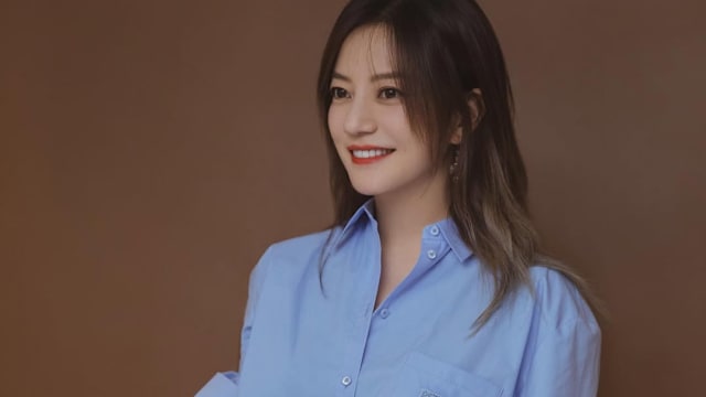 被疯传胃癌离世！赵薇晒照辟谣，发文意有所指