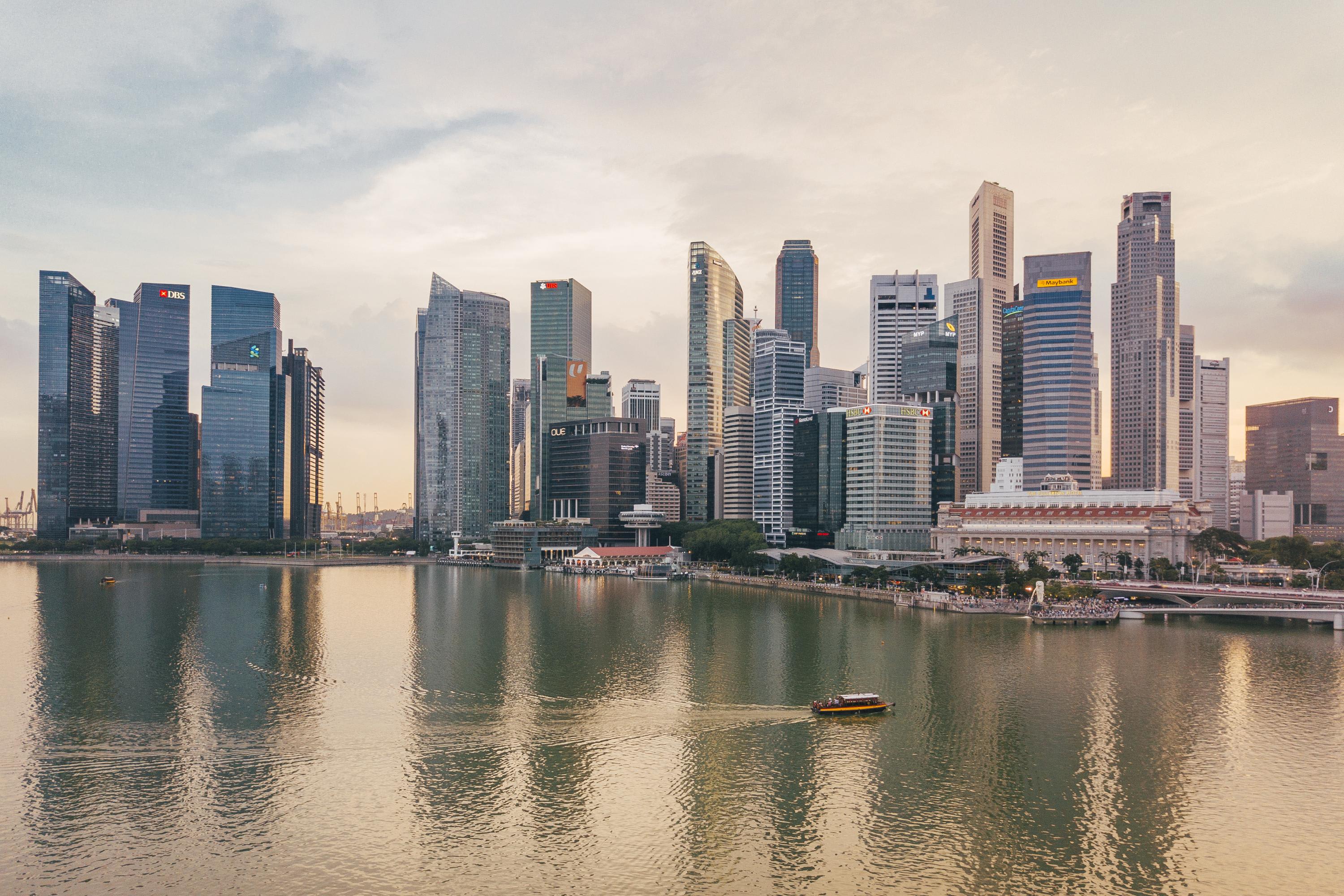 三大会计师事务所拟调高员工薪资吸引人才加入- 8world