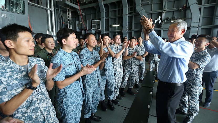 MV Swift Rescue returns to Singapore after finding QZ8501 fuselage