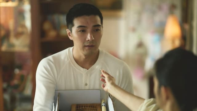 贺军翔神隐半年首露面，认没工作、吃老本