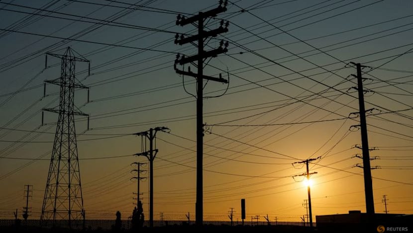 Trump set to expand power cost pledge on data centers