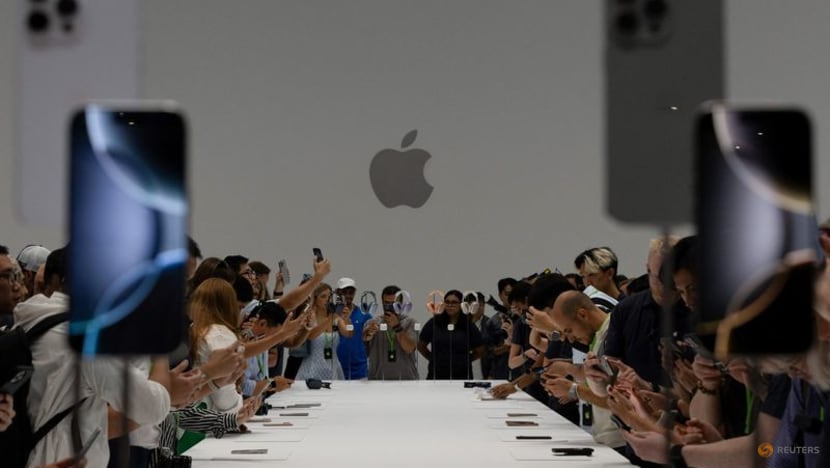 Apple adds ChatGPT to iPhone in latest iOS update Apple adds ChatGPT to iPhone in latest iOS update