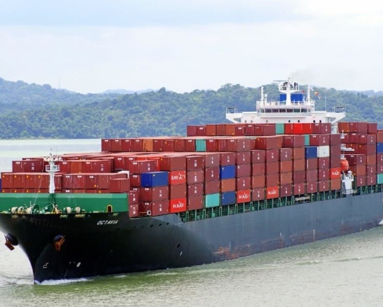 Singapore-registered container ship towed to shore after losing power off New Zealand