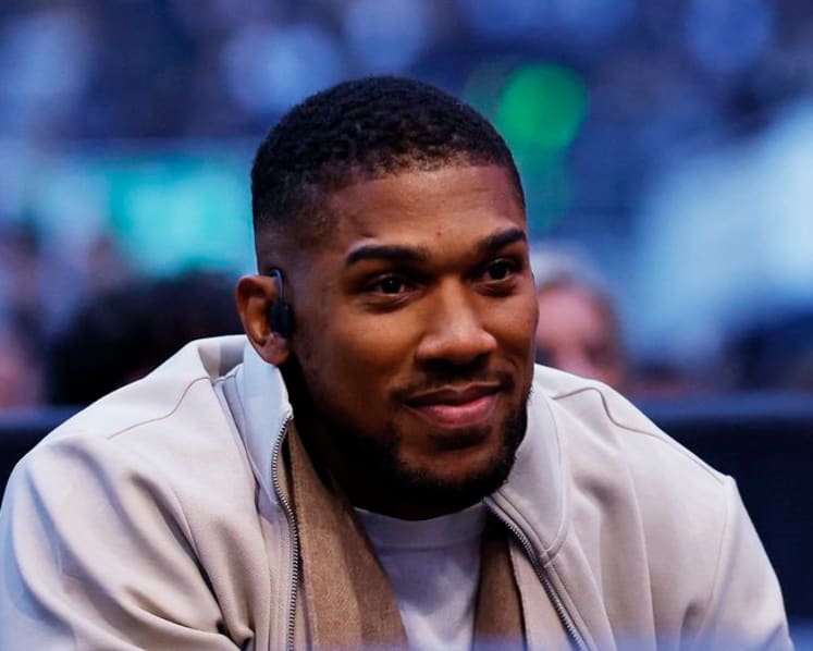 Joshua to make comeback fight in Riyadh in July before facing Fury
