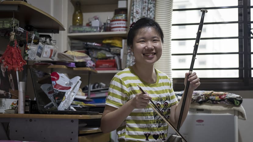 Faster laptop, uncle’s support spurs blind erhu player to give her best