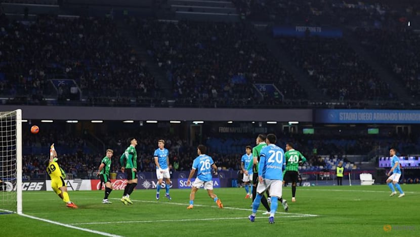 Napoli edge Sassuolo to return to winning ways