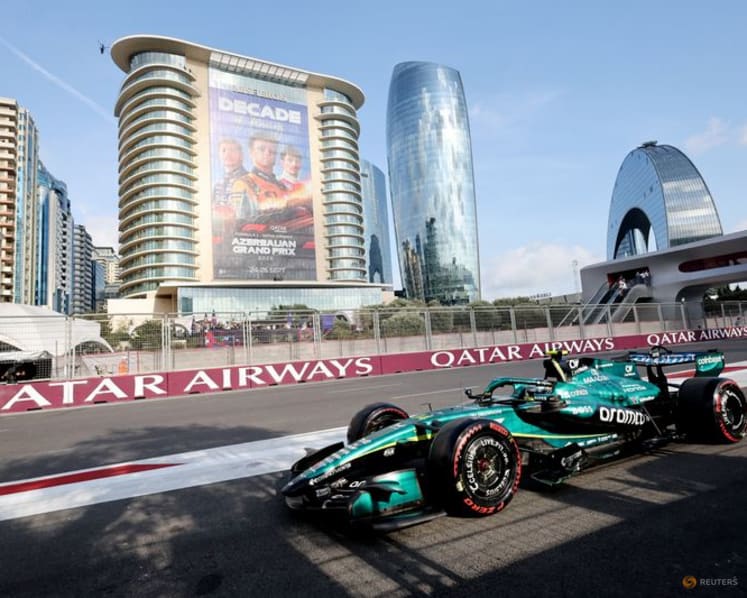 Motor Racing-Alonso extends contract with Aston Martin for 2027 season