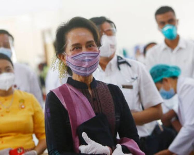Myanmar health workers receive first COVID-19 vaccinations