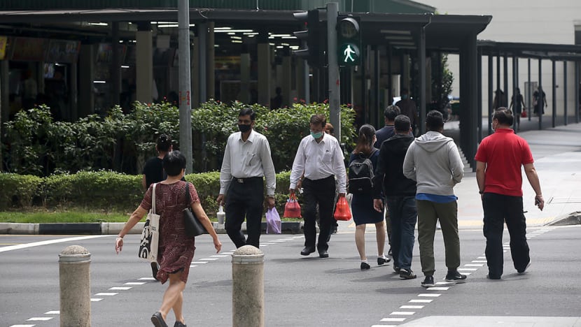 About 52,000 employees in Singapore remain unvaccinated against Covid-19: MOM