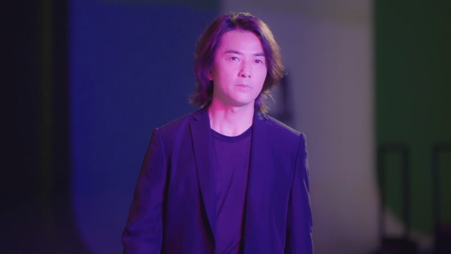 郑伊健台湾拍广告　6字台词练一星期