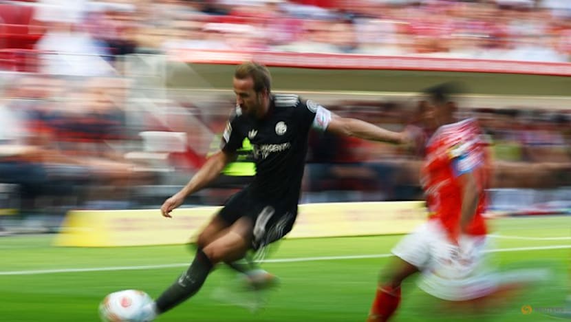 Olise and Kane lead Bayern comeback from three goals down in 4-3 win at Mainz