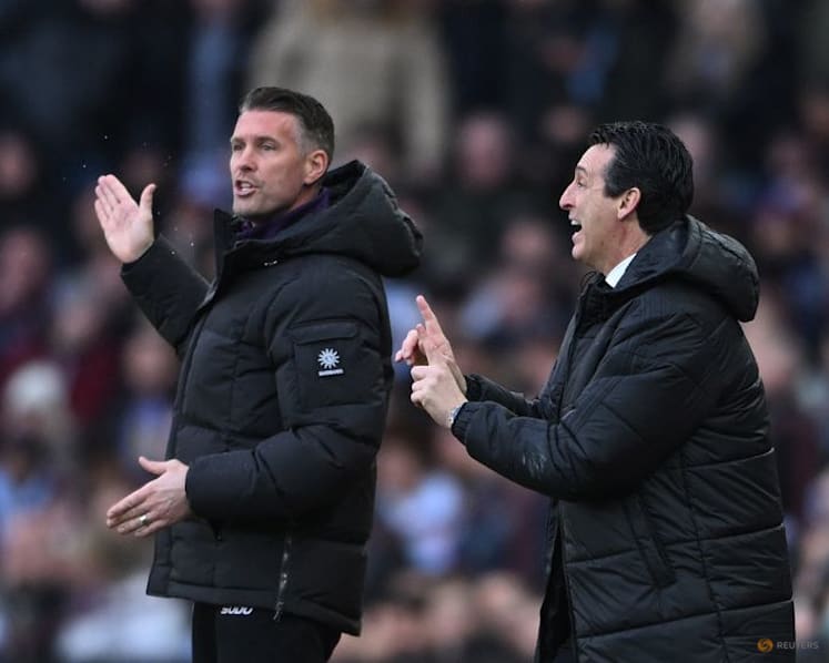 Kamara stunner sends Villa third with narrow win over Wolves