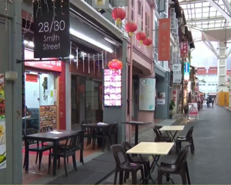 Weather rains on restaurants’ parade as customers keep away
