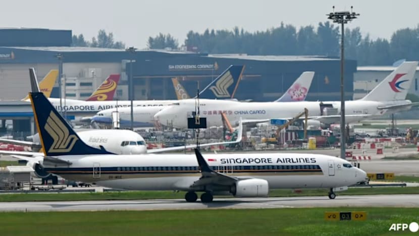 Syarikat penerbangan Asia naikkan tambang, harga minyak pesawat lonjak lebih seganda