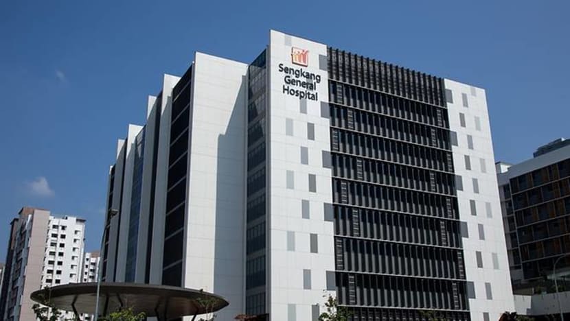 Man arrested after attacking police, auxiliary officers at Sengkang General Hospital