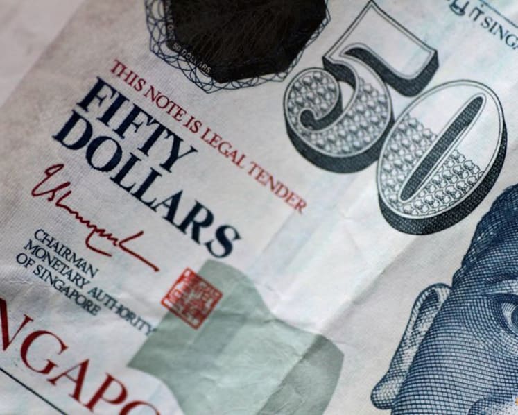 Fixed deposit rates inch up above 4% as Singapore banks continue to woo savers