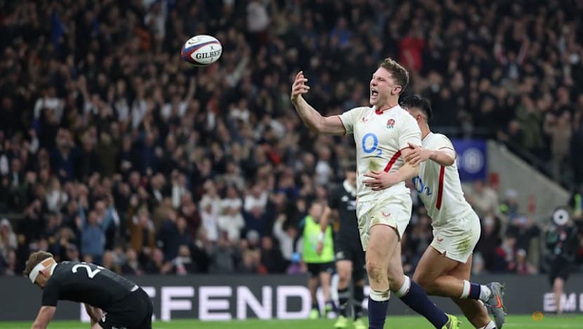 Ford steers brilliant England to emphatic win over New Zealand