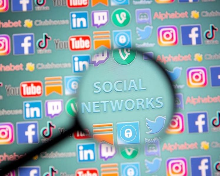 Lawsuit challenges US policy barring visas for social media researchers