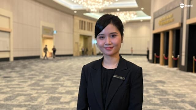 抑郁症少女机场失踪 越南女职员挺身而出获卓越服务奖