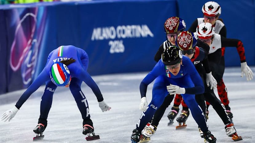 Short track-Fontana becomes Italy's most decorated Olympian with relay silver