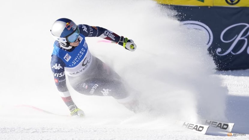 Alpine skiing-Vonn hopes comeback gets her to 2026 Olympics Alpine skiing-Vonn hopes comeback gets her to 2026 Olympics