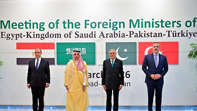 Pakistan hosts Saudi, Türkiye, Egypt for talks on Mideast war