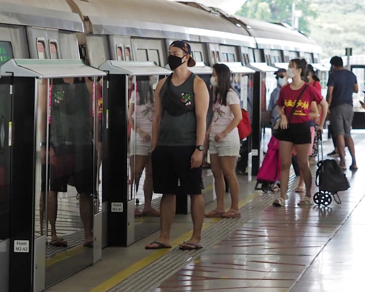 NDR 2022: Mask-wearing to be required only on public transport and in healthcare facilities