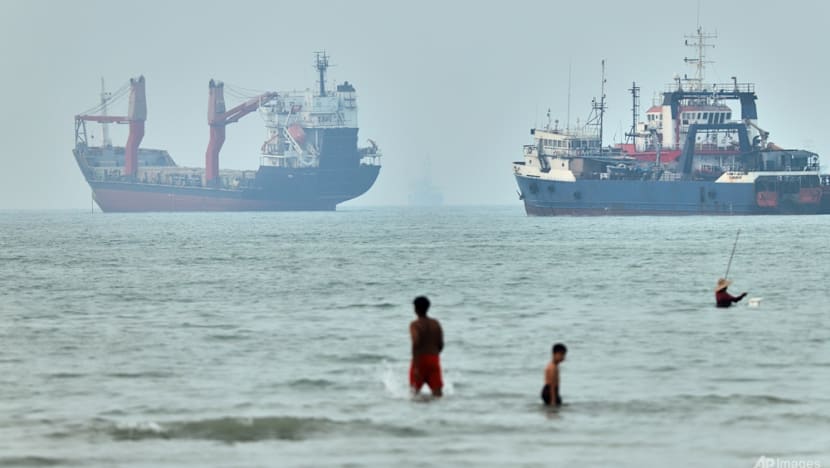 Oil prices slip as tankers continue to ply Middle East conflict zones