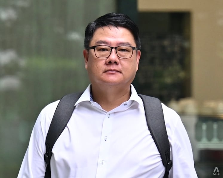 Short detention order for man who injured ex-girlfriend in fight, used chopper to scare her