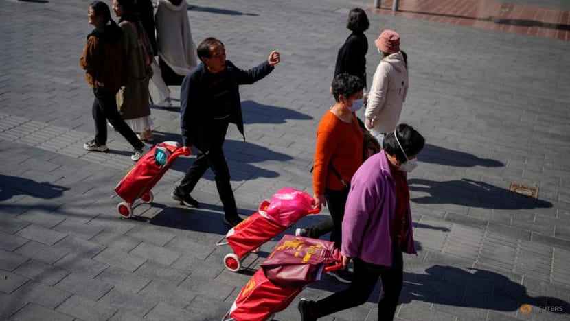 China's weak consumption drags on economy as Trump tariff threat looms