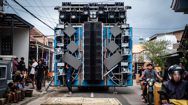 Turn up the volume: Indonesia's controversial 'sound horeg' trucks 