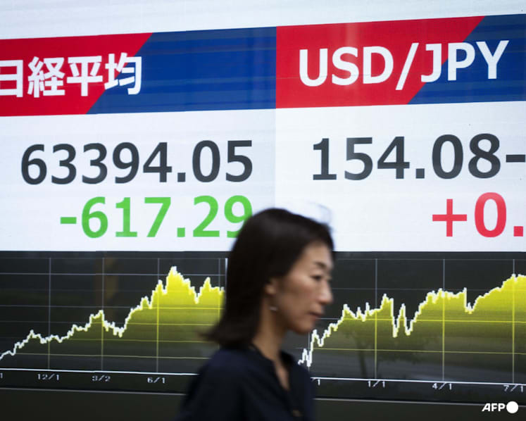 Asian stocks stutter as traders prepare for Fed decision