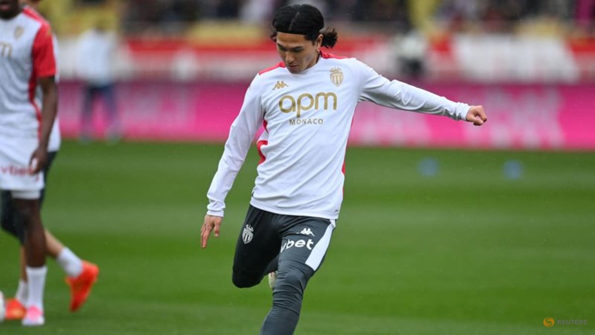 Japan's Minamino ruptures ACL, World Cup campaign in doubt