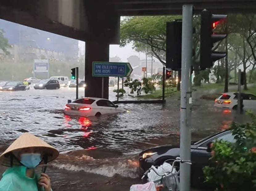 A screenshot of a video on Facebook showing flood waters near the junction of Tampines Avenue 10 and Pasir Ris Drive 12 on Aug 20, 2021. A screenshot of a video on Facebook showing flood waters near the junction of Tampines Avenue 10 and Pasir Ris Drive 12 on Aug 20, 2021.