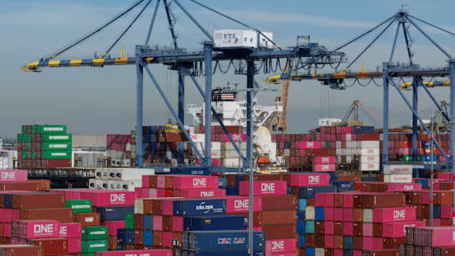 美国海关推进非法关税退款流程 或需时45天