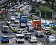 Category A COE premium falls to S$126,000; Category B sees slight dip