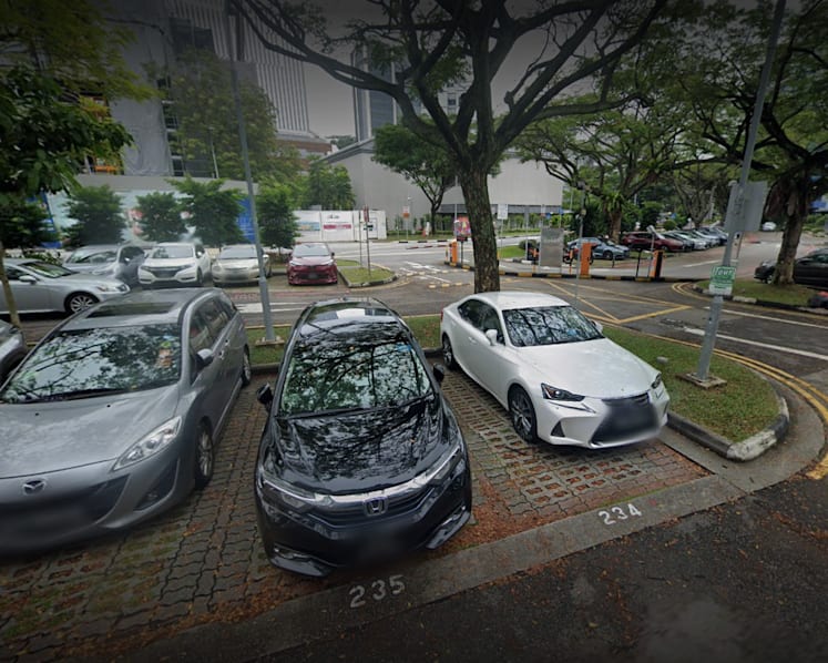 Man fined S$2,000 for scratching car that was parked in his favourite lot at NUS