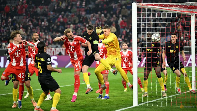 Kane double carries 10-man Bayern past Union Saint-Gilloise and into knockout stage