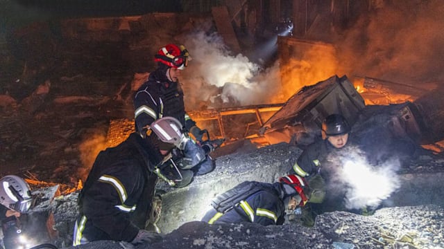 俄罗斯对乌克兰发动新一轮空袭 能源设施再受重创